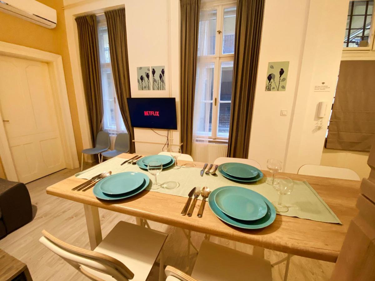 Budapest Center Cozy Akacfa Bagian luar foto